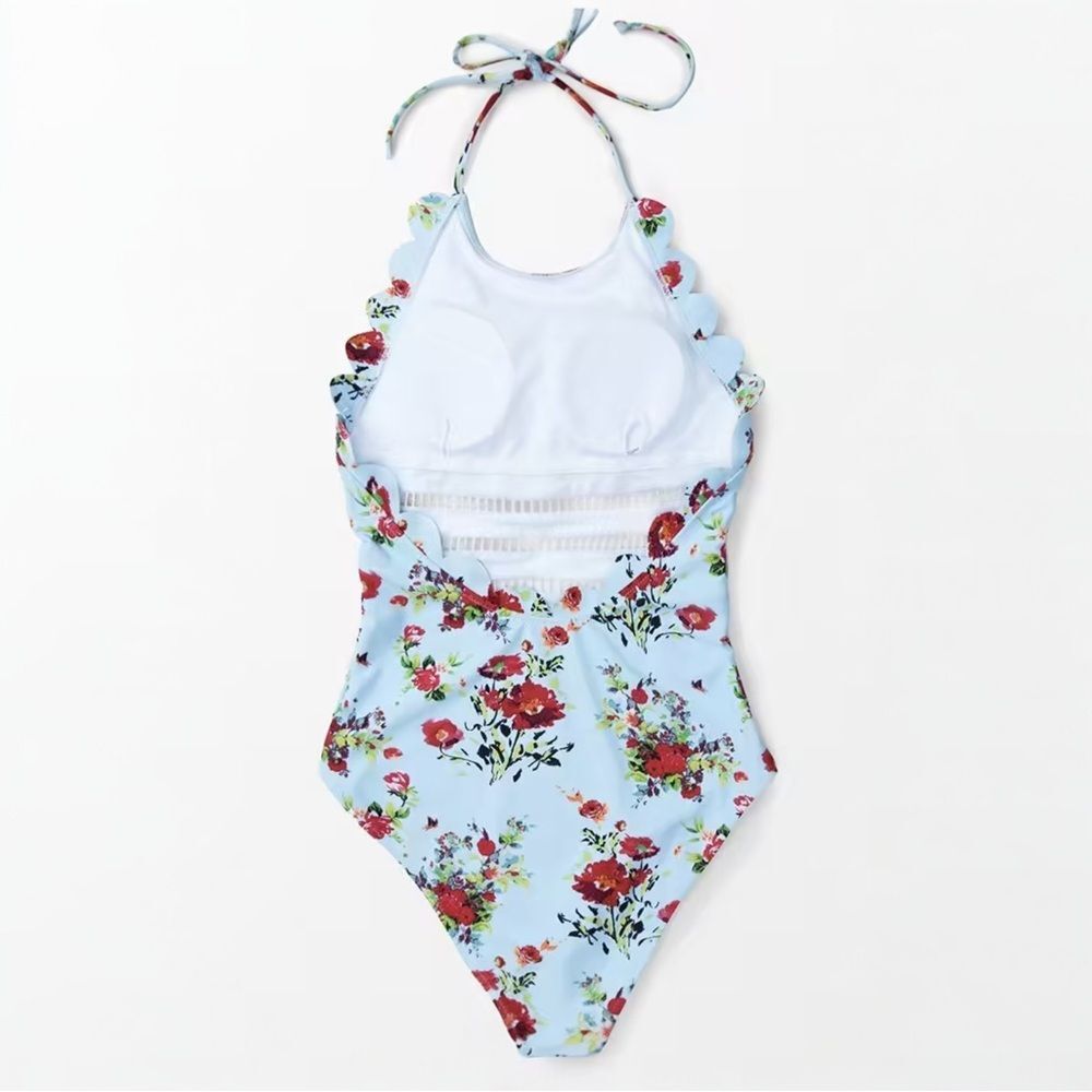 NWT Cupshe Light Blue And Red Floral Halter One-Piece Swimsuit Size Medium New - Picture 3 of 16